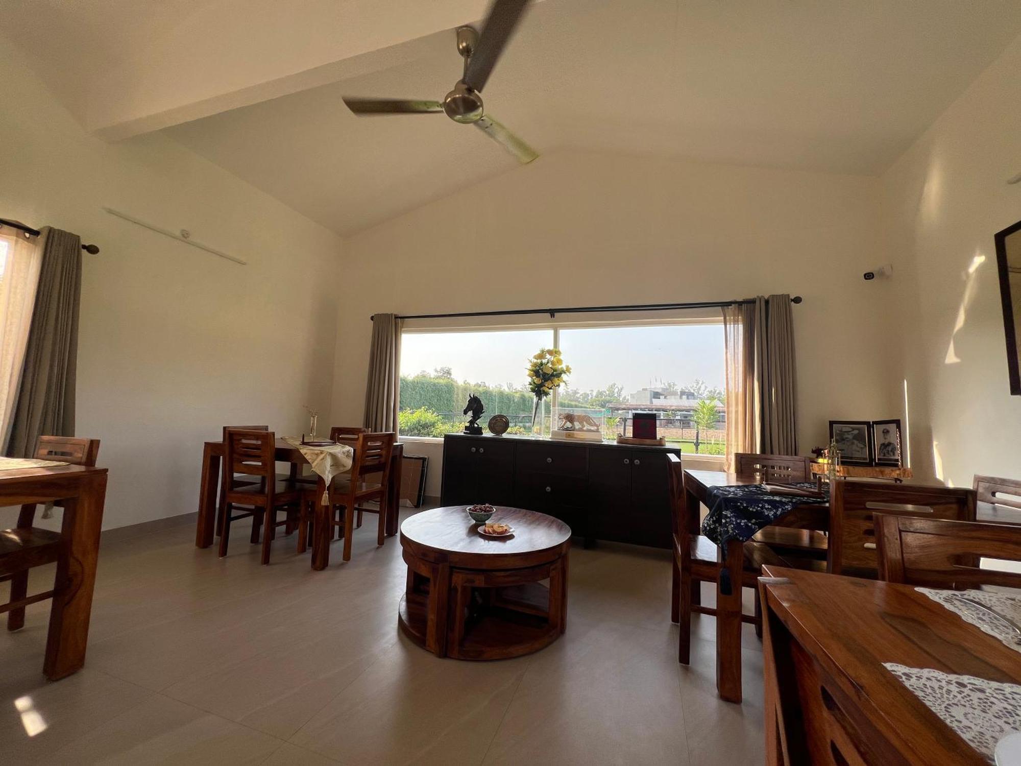 Vrindāvan The Bageecha B&B 외부 사진