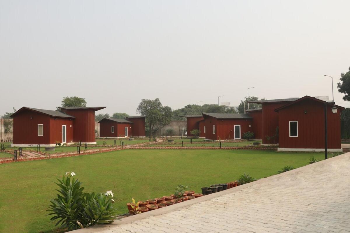 Vrindāvan The Bageecha B&B 외부 사진